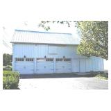 3 car barn/garage