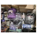 Blankets & Bedspreads