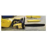 McCulloch Chainsaw Needs Work but will run 17"