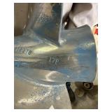3 Stainless Steel Large Hub Props 19 pitch 25