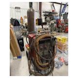 Lincoln 255 Mig Welder/220v with Compressed Gas