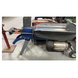 Log Split 12v with Screw Jack