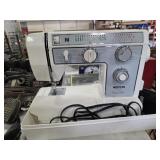 Necchi Royal Series Seeing Machine