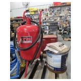 10 Gal Abrasive Blaster & 10 Gal  Glass Bead