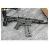 S&W M&P 15-22P 22LR THREADED BARREL Pistol