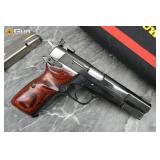 BROWNING HI-POWER .40 S&W Pistol. Excellent. 4.5"