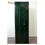 LOCAL PICK UP ONLY. Stack-On GC-910-5 10-Gun Steel