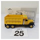 FIRST GEAR 1/34TH MACK B MODEL DUMP TRUCK
