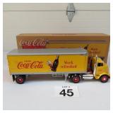 ERTL 1/25TH GMC COCA-COLA TRACTOR TRAILER