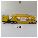 ERTL 1/32ND CAR CARRIER TRACTOR TRAILER