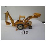 ERTL 1/16TH INTERNATIONAL BACKHOE