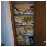 CLOSET OF LINENS & TOWELS