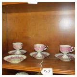 3 TEA CUPS 4 SAUCERS