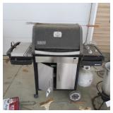 WEBER PROPANE GRILL