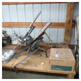 BOX OF CLAY PIGEONS, 2 CLAY PIGEON THROWERS