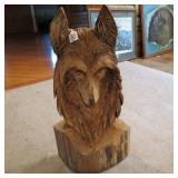 WOLF WOOD CARVING