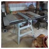 DELTA 10" TABLE SAW