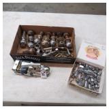 LUGNUTS, HITCHES, & HITCH ACCESSORIES