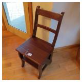 FOLDING WOODEN CHAIR / STEP LADDER