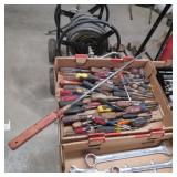 ASSORTED SCREWDRIVERS