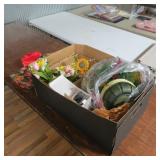 HOUSE DECOR INCL. LENOX BUTTERFLY MEADOW CANDLE