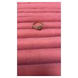 10K GOLD RING 1.6 GRAMS