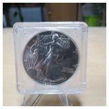 1988 WALKING LIBERTY 1 OZ. SILVER DOLLAR COIN