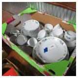 GRANT CREST FINE CHINA SET JAPAN (FOUR SEASONS)