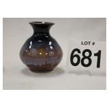 SMALL HIPPED VASE - SIGNATURE DRIP