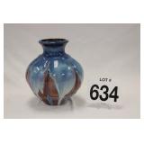 BELTED VASE - SIGNATURE DRIP