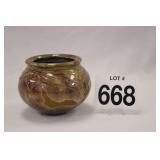 WIDE MOUTHED SWIRL VASE - CRYSTALLINE FORMATIONS