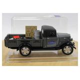 UNIQUE REPLICAS 1935 CHEVY PICK UP