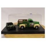 ERTL 1947 JOHN DEERE STUDEBAKER AND GATOR