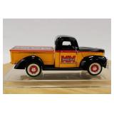 SPECCAST LIMITED EDITION 1940 FORD MIN. MOLINE