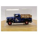 ERTL? 1947 DODGE U.S.M.C PICKUP