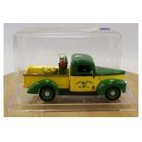 SPECCAST 1940 FORD PICKUP JOHN DEERE