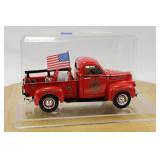 ERTL 1947 STUDEBAKER FIRE TRUCK