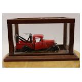ROAD SIGNATURES 1/18TH 1931 FORD MODEL-A TOW TRUCK