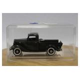 DANBURY MINT 1935 FORD PICKUP