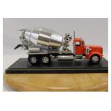 PLASTIC KENWORTH CEMENT TRUCK