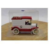 ERTL 1913 FORD MODEL T BANK