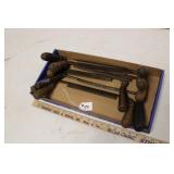 FLAT OF VINTAGE DRAW KNIVES