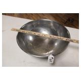 METAL BOWL
