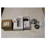 ASSORTED BATHROOM ACCESSORIES