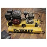 DEWALT PORTABLE AIR COMPRESSOR WITH 5.5HP HONDA NR