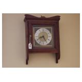 HANGING BATTERY OP. WALL CLOCK