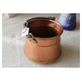 COPPER POT W/ BAIL