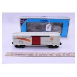 LIONEL 6-39257 6464-100 WESTERN PACIFIC BOXCAR