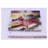 LIONEL 6-12906 MAINTENANCE SHED BUILDING KIT