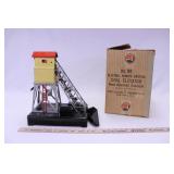 1938-40 LIONEL #96 COAL ELEVATOR W/ ORIGINAL BOX